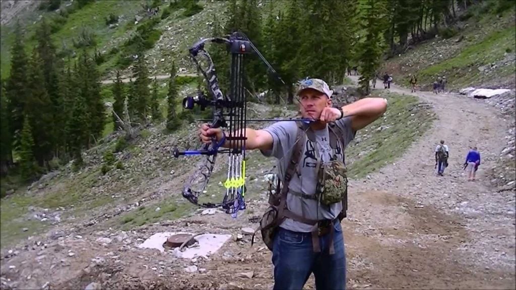 Quest AMP Compound Bow Reviews From Expert